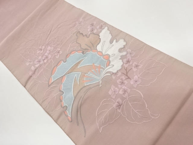 蝶に花葉模様刺繍袋帯